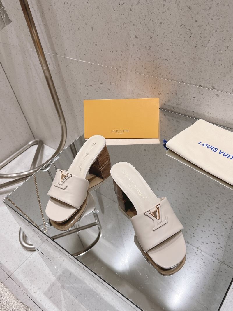 Louis Vuitton Slippers